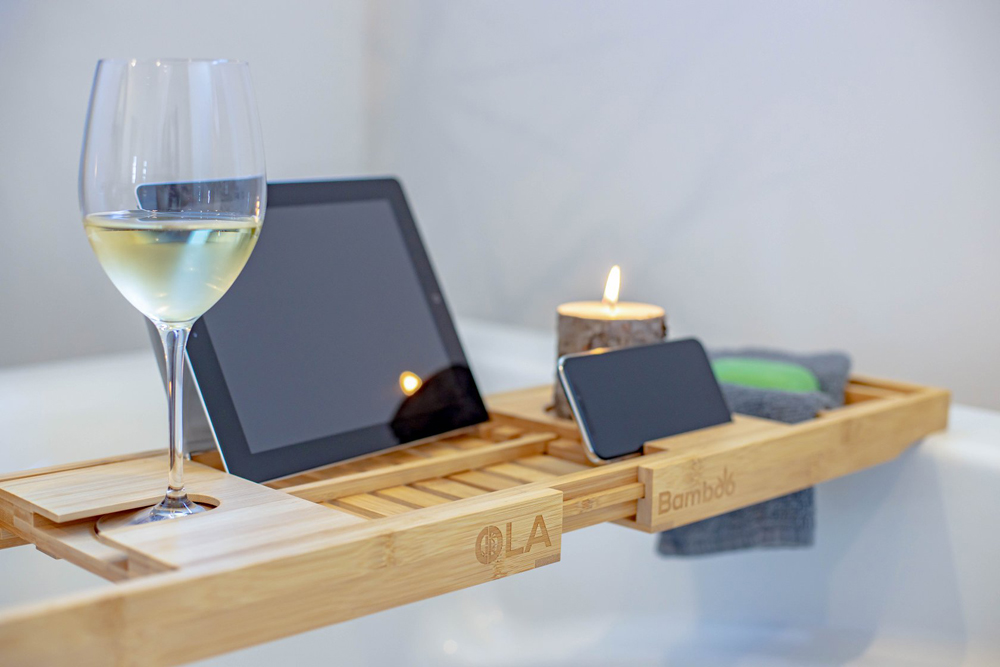 Bathtub tray from a canadian company