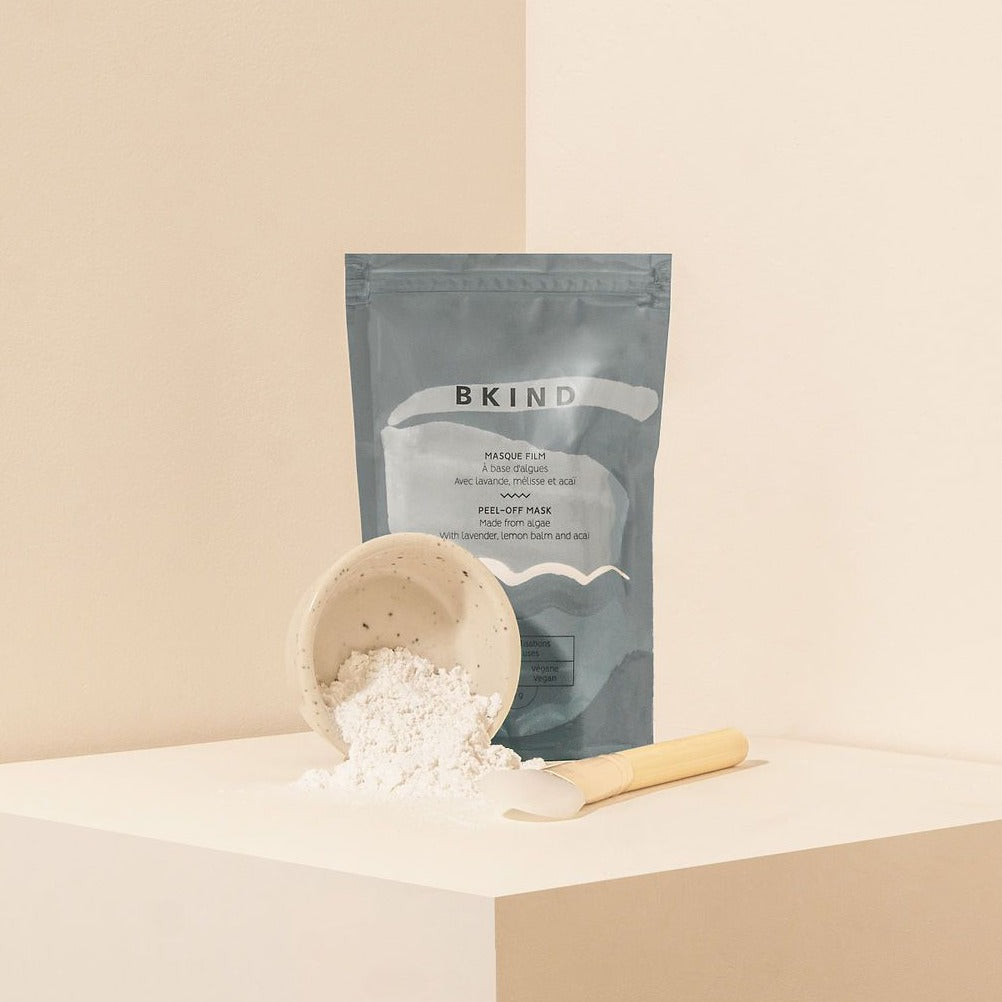Algae peel-off face mask