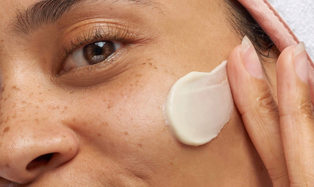 Face Moisturizer with Hyaluronic Acid