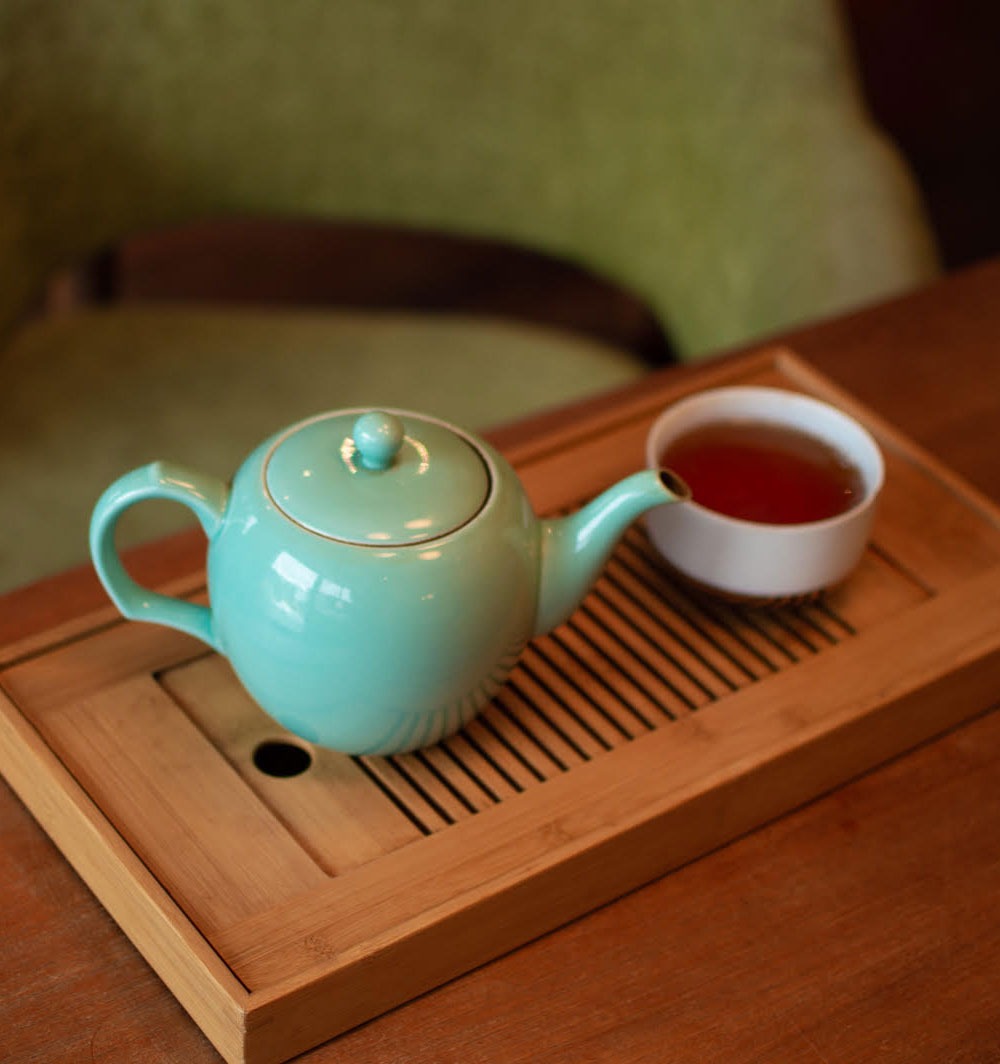 Camellia Sinensis Teapot, Antique Blue